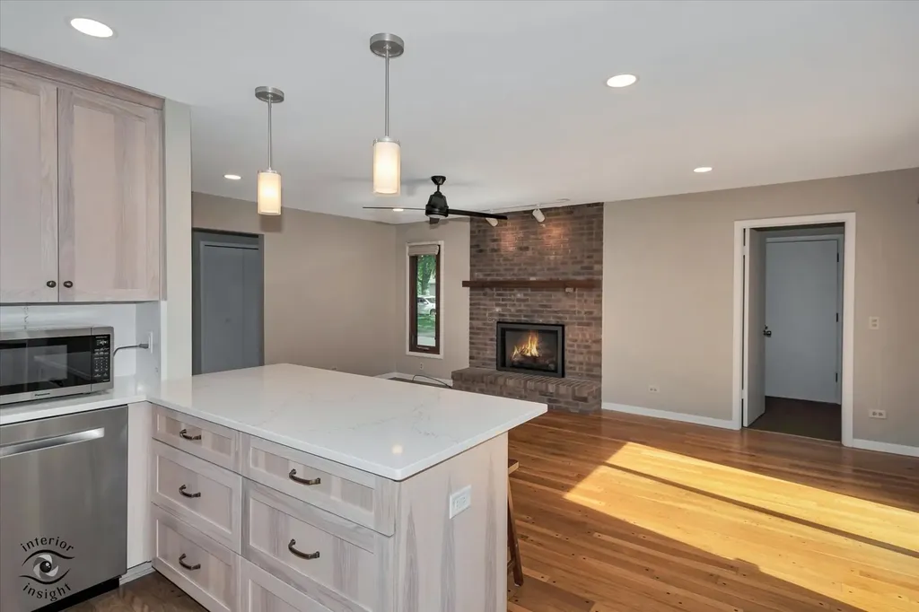 1130 Laureli Circle Naperville IL 60540