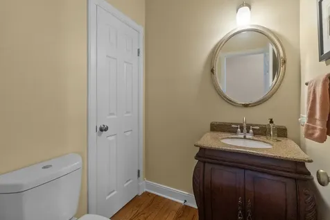 2803 Rose Avenue Mchenry IL 60050