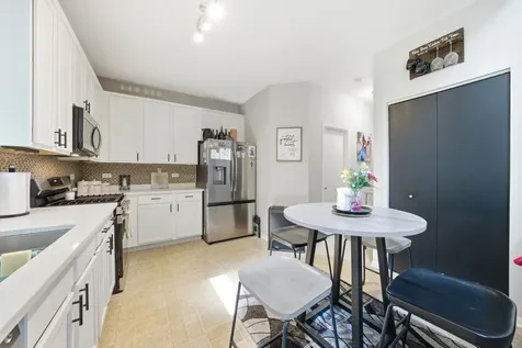 2408 Brush Hill Circle Joliet IL 60432