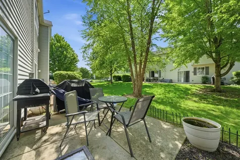 2408 Brush Hill Circle Joliet IL 60432