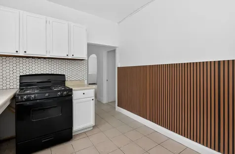 1112 Hartrey Avenue Evanston IL 60202