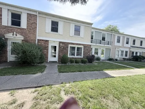 2938 Archer Drive East Moline IL 61244