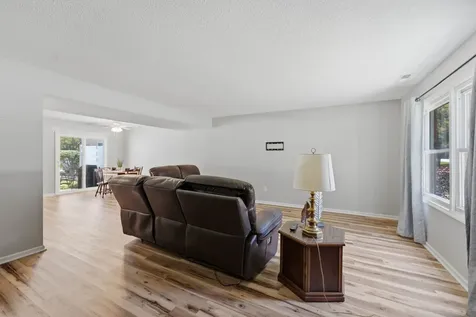 2938 Archer Drive East Moline IL 61244