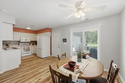 2938 Archer Drive East Moline IL 61244