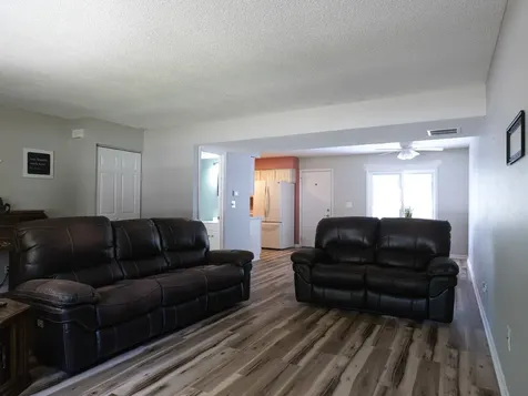 2938 Archer Drive East Moline IL 61244