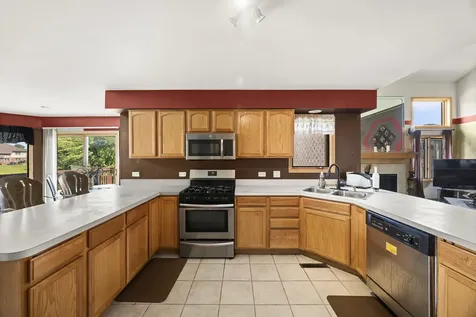 21229 Sophia Drive Matteson IL 60443