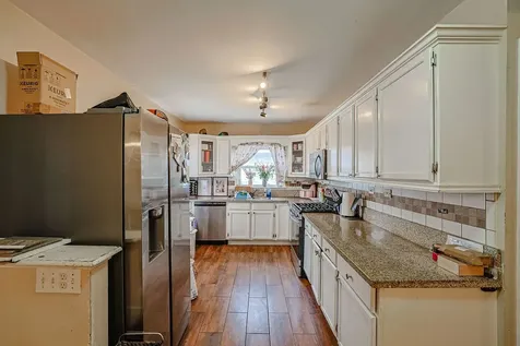 4123 Prescott Avenue Lyons IL 60534