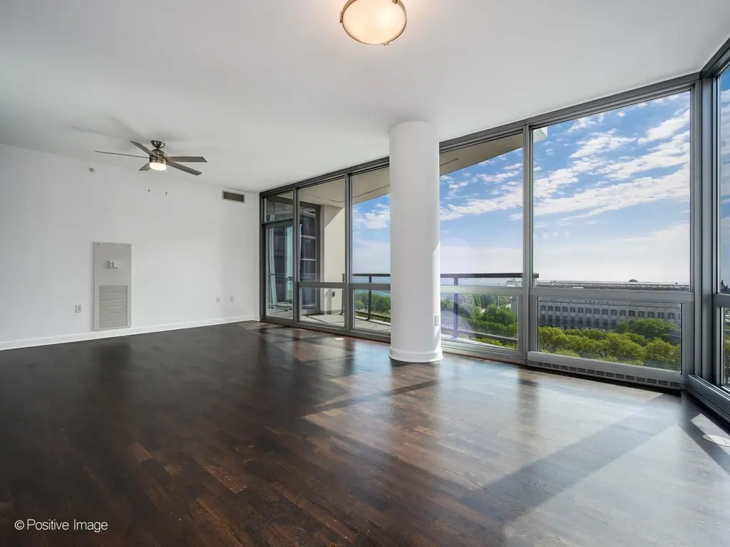 1235 South Prairie Avenue Chicago IL 60605