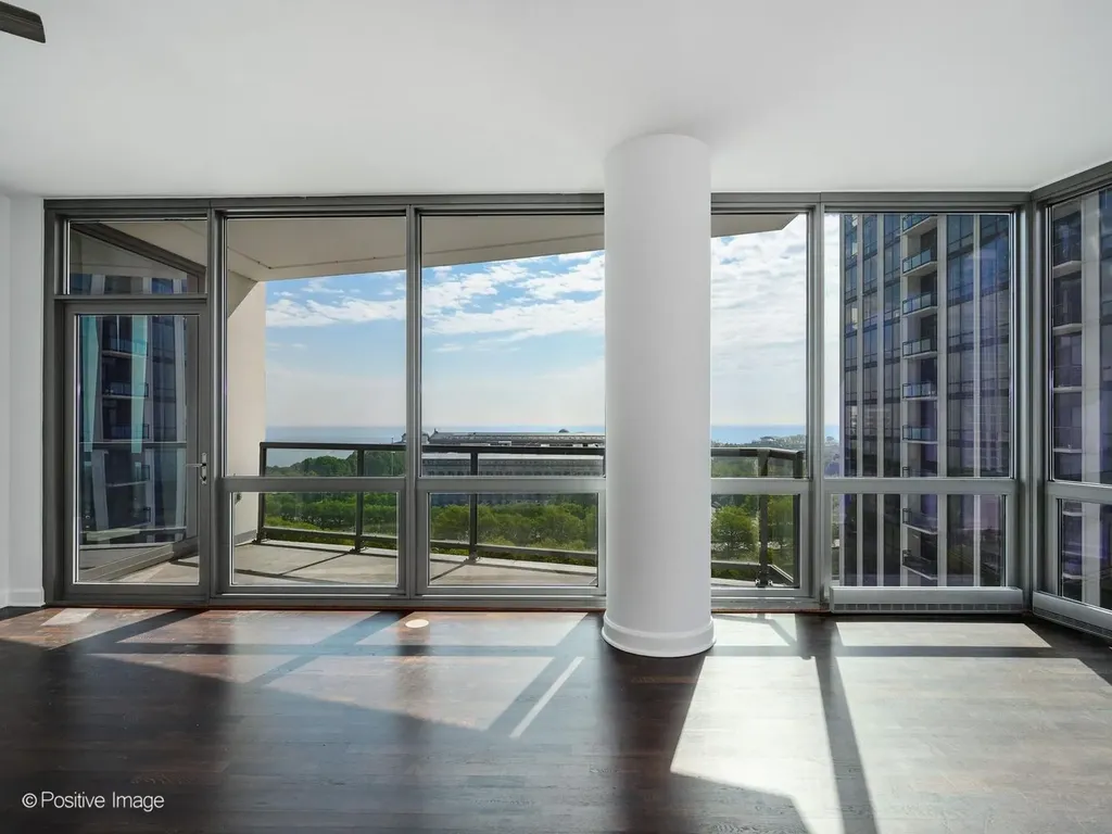 1235 South Prairie Avenue Chicago IL 60605
