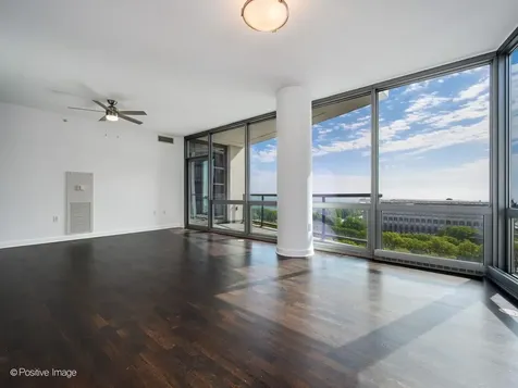 1235 South Prairie Avenue Chicago IL 60605