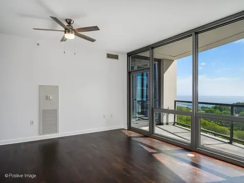 1235 South Prairie Avenue Chicago IL 60605