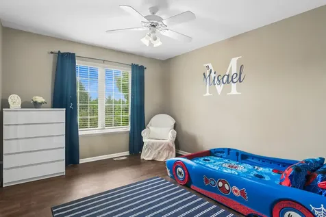 6131 Oakmont Lane Gurnee IL 60031