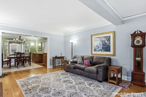 1608 Henry Place Waukegan IL 60085