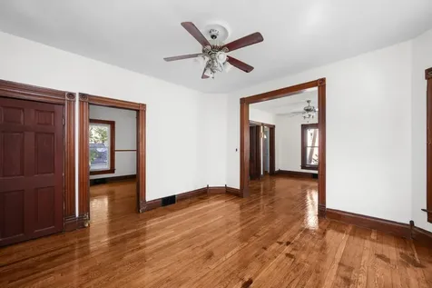 811 15TH Street B Moline IL 61265
