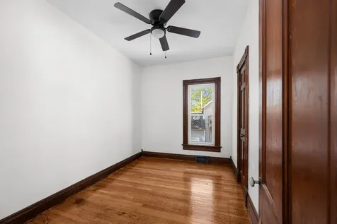 811 15TH Street B Moline IL 61265