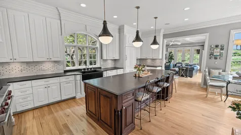 25 Riderwood Road North Barrington IL 60010
