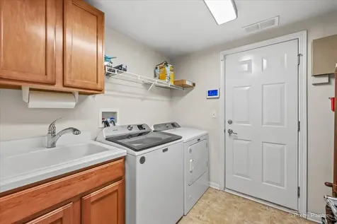 13535 Ivy Drive Huntley IL 60142