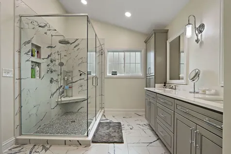 350 Kestrel Lane Lindenhurst IL 60046
