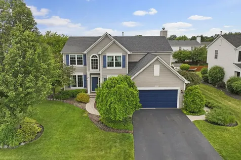 350 Kestrel Lane Lindenhurst IL 60046
