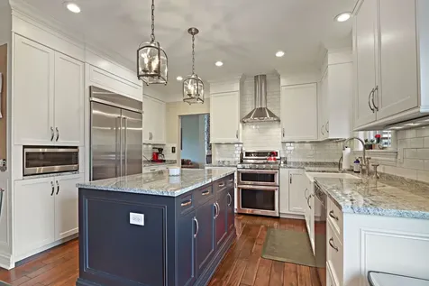350 Kestrel Lane Lindenhurst IL 60046