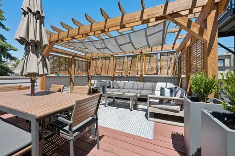 2314 West Mclean Avenue Chicago IL 60647