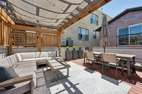 2314 West Mclean Avenue Chicago IL 60647