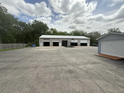 555 Michael Drive Morris IL 60450