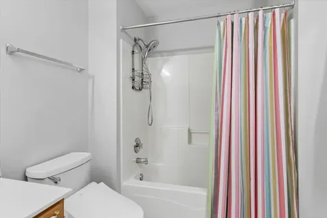 19 Lily Court Bolingbrook IL 60440