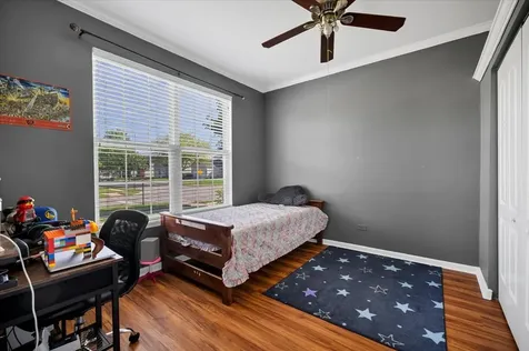 322 Zinnia Drive Romeoville IL 60446