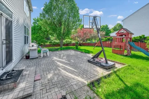 322 Zinnia Drive Romeoville IL 60446