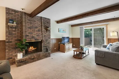 908 Firth Road Mundelein IL 60060