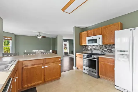 3202 Brookside Way Wonder Lake IL 60097