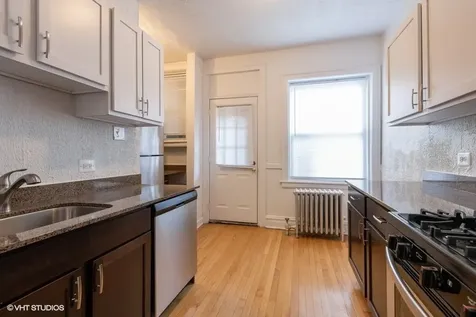 2922 North Albany Avenue Chicago IL 60618