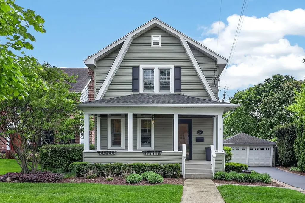 415 Anthony Street Glen Ellyn IL 60137