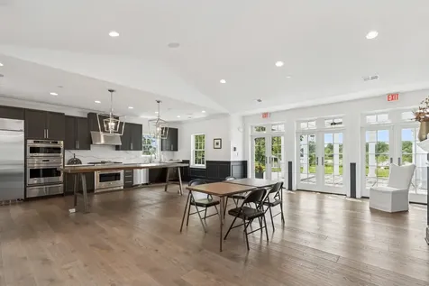 270 Majestic Oak Court Lake Forest IL 60045