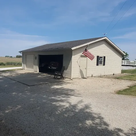 3135 East 2780 North Road Donovan IL 60931