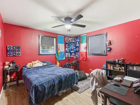 7433 West 114th Street Worth IL 60482