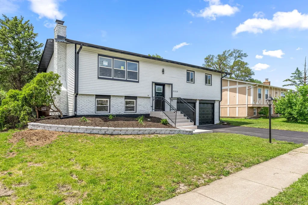 18808 Cypress Avenue Country Club Hills IL 60478