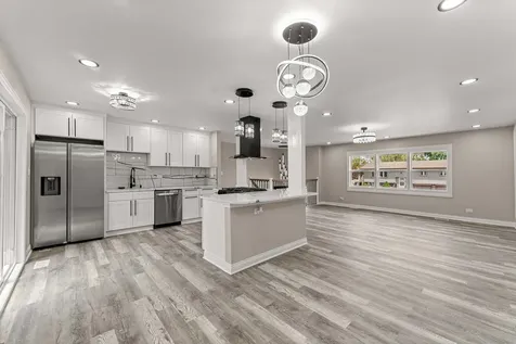 18808 Cypress Avenue Country Club Hills IL 60478