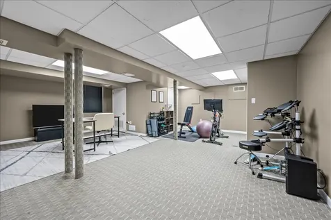 1958 Mccraren Road Highland Park IL 60035