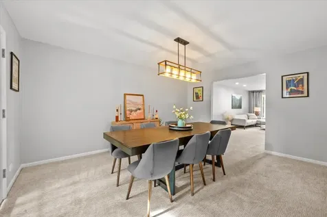 1958 Mccraren Road Highland Park IL 60035
