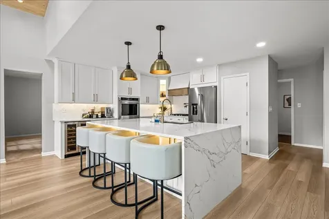 1958 Mccraren Road Highland Park IL 60035