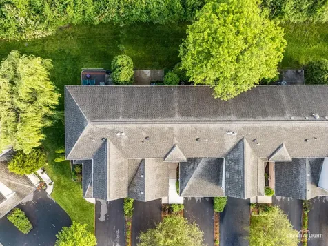 2158 West Adobe Drive Addison IL 60101