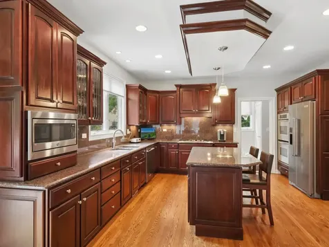 26 Country Lane Deer Park IL 60010