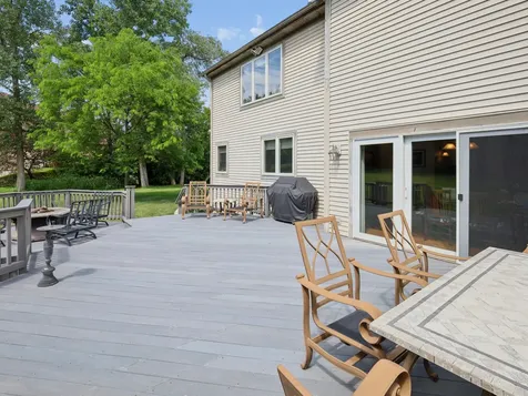 26 Country Lane Deer Park IL 60010