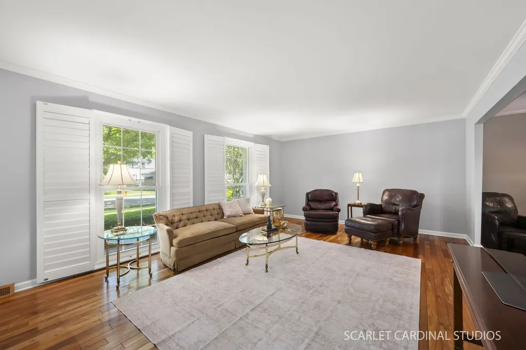 1006 Whirlaway Avenue Naperville IL 60540