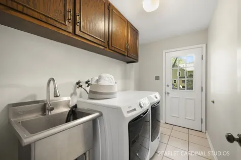 1006 Whirlaway Avenue Naperville IL 60540
