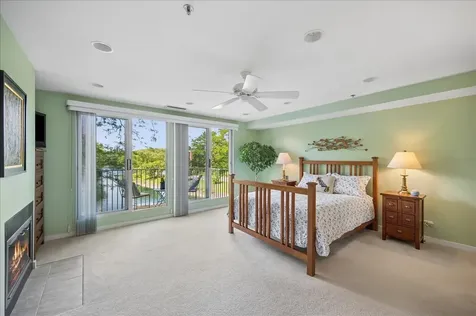 4020 Arbor Lane Northfield IL 60093