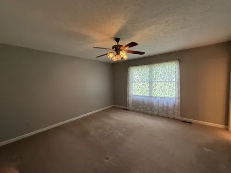 1303 North Magnolia Drive Marion IL 62959