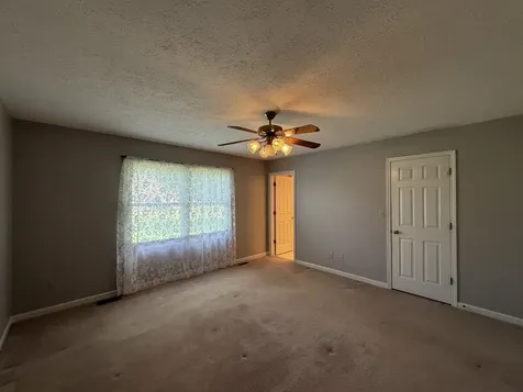 1303 North Magnolia Drive Marion IL 62959